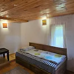 хитър петър Villa *