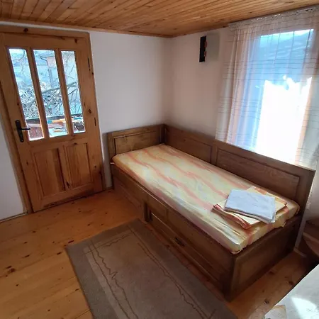 хитър петър Villa