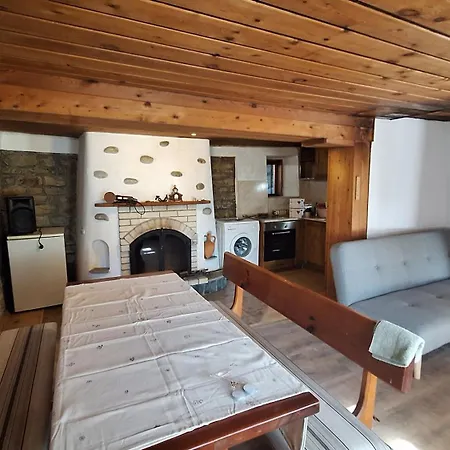 Villa хитър петър Apriltsi (Lovech)