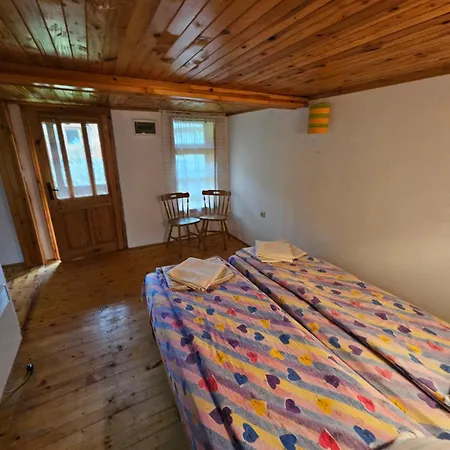 хитър петър * Apriltsi (Lovech)