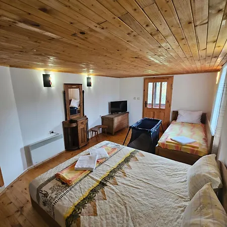 Villa хитър петър Apriltsi (Lovech)