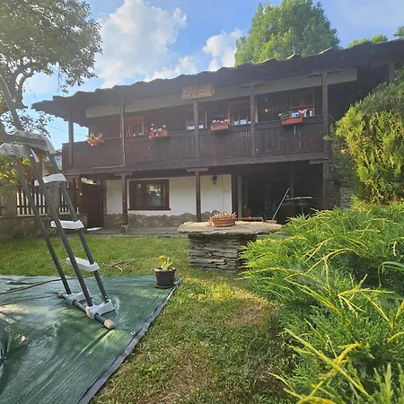 хитър петър Apriltsi (Lovech)