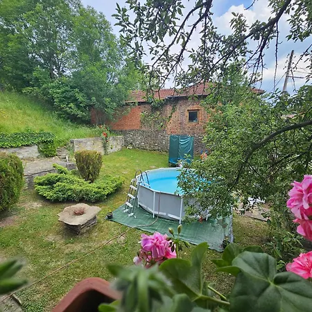 хитър петър Villa