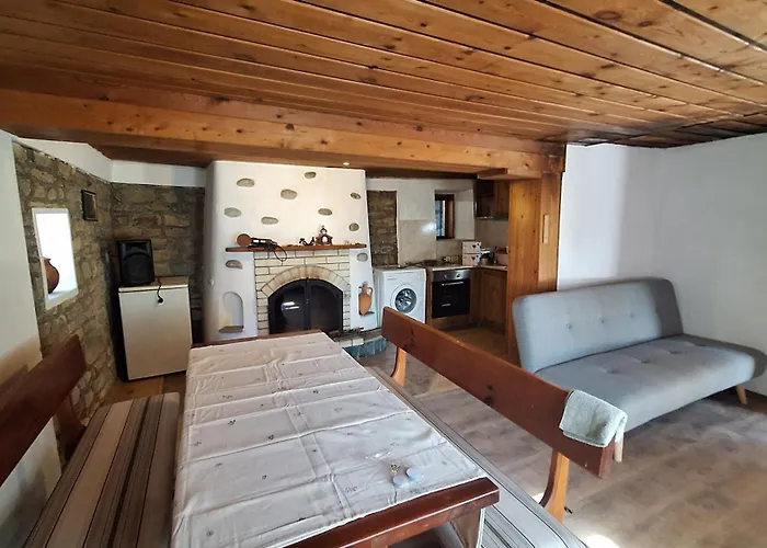 Villa хитър петър Apriltsi (Lovech)