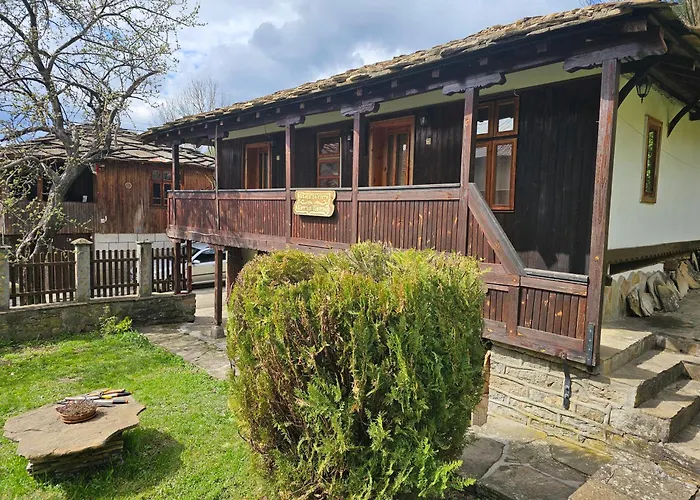 хитър петър 阿普里尔齐