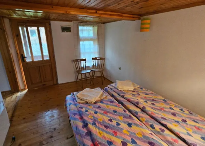 хитър петър * Apriltsi (Lovech)