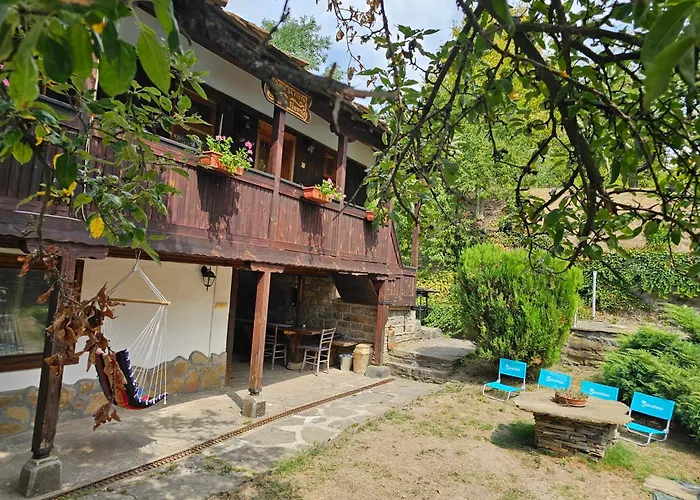 хитър петър * Apriltsi (Lovech)